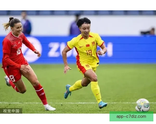 中国女足大幅轮换张馨张琳艳首发