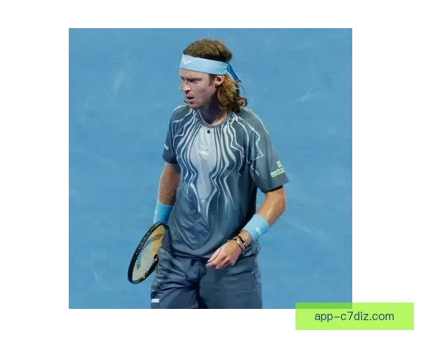 卢布列夫母亲透露三大球员已离迪拜前往印第安维尔斯